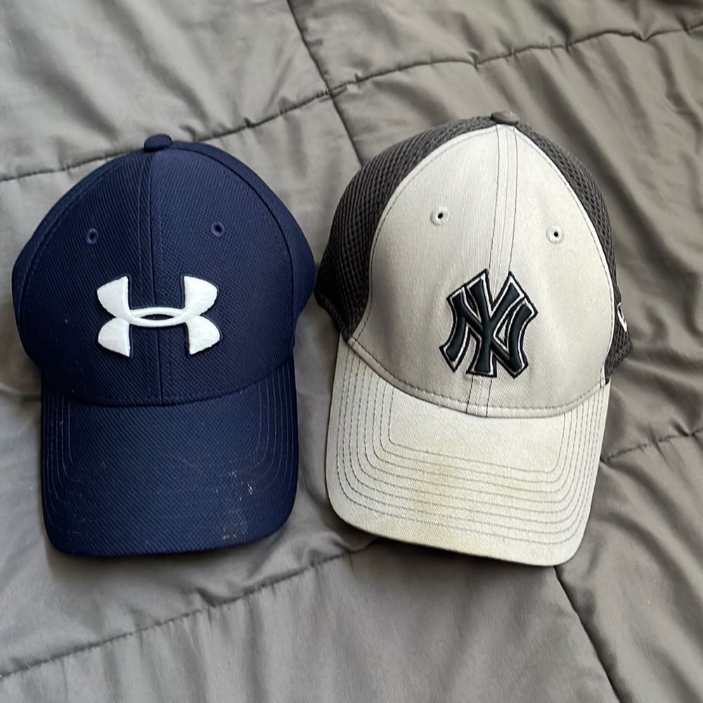 2 Hats